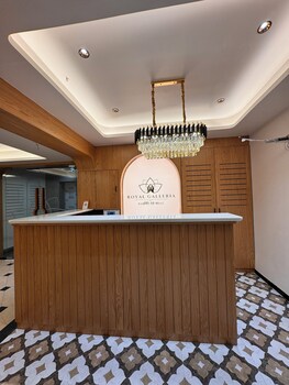 hotel royal galleria