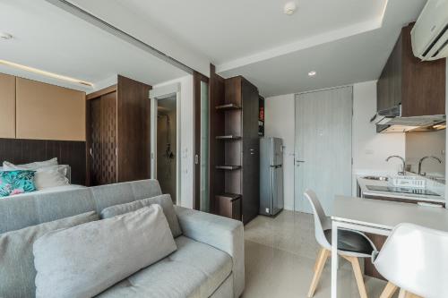 thearistoluxury beach resort phuket c153