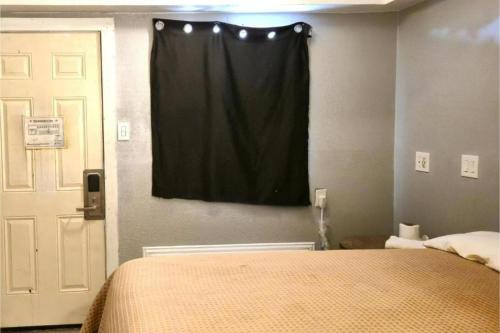 mi amor inn and suites by hotel o dallas tx hwy 352