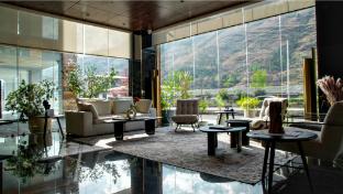the 33rd executive suites