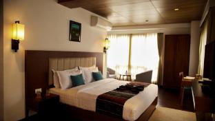the 33rd executive suites