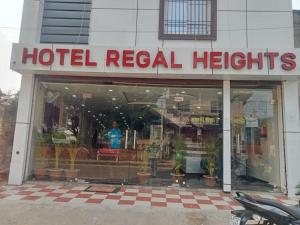 hotel regal heights