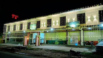 hotel mg kitchen and banquet