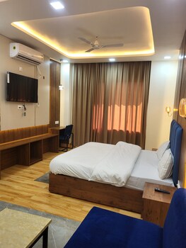 hotel mg kitchen and banquet