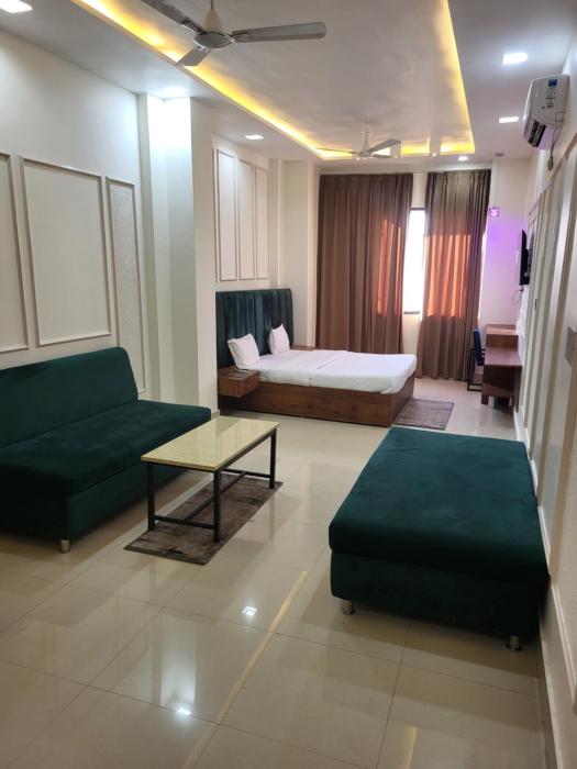 hotel mg kitchen and banquet