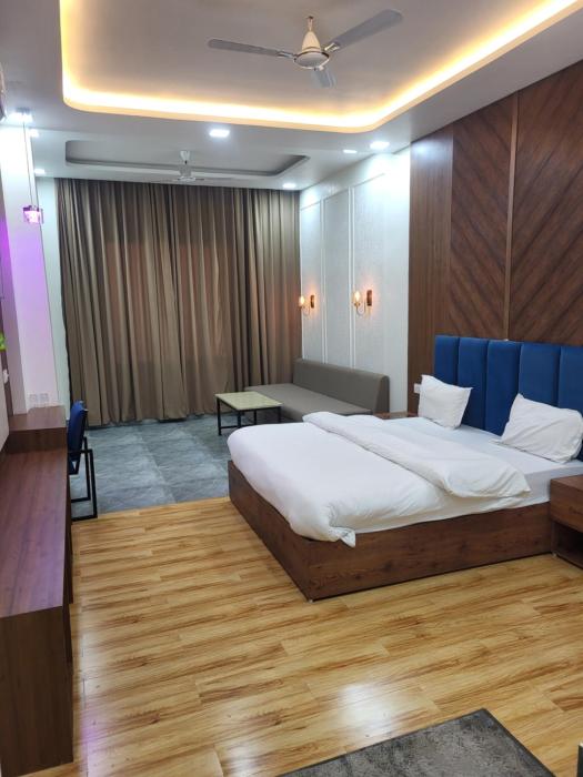 hotel mg kitchen and banquet