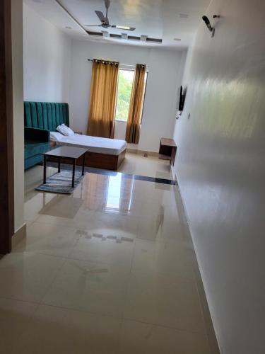 hotel mg kitchen and banquet