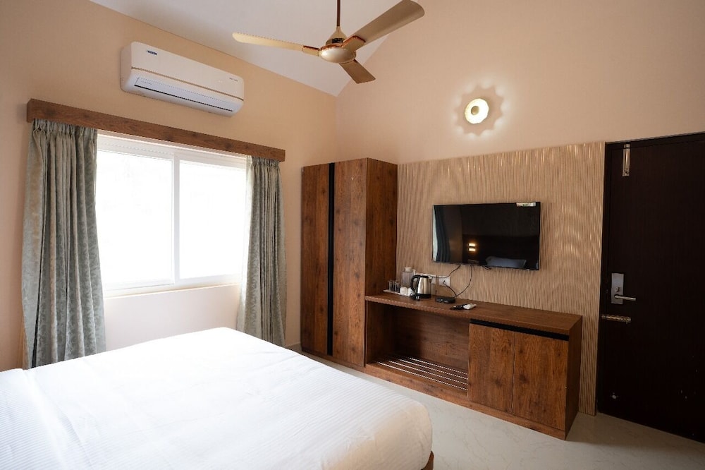 msb silver spring resort private limited