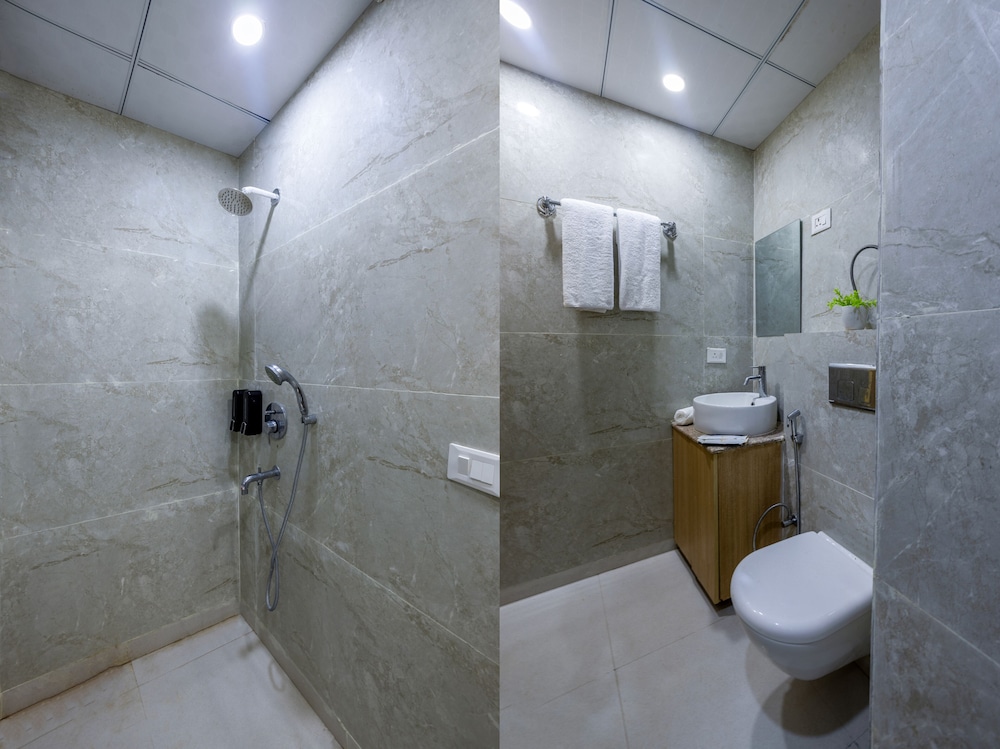 nova17 inn greater noida