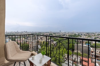 nova17 inn greater noida