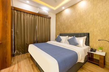 nova17 inn greater noida