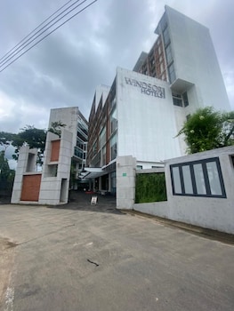 windsor hotel and resort