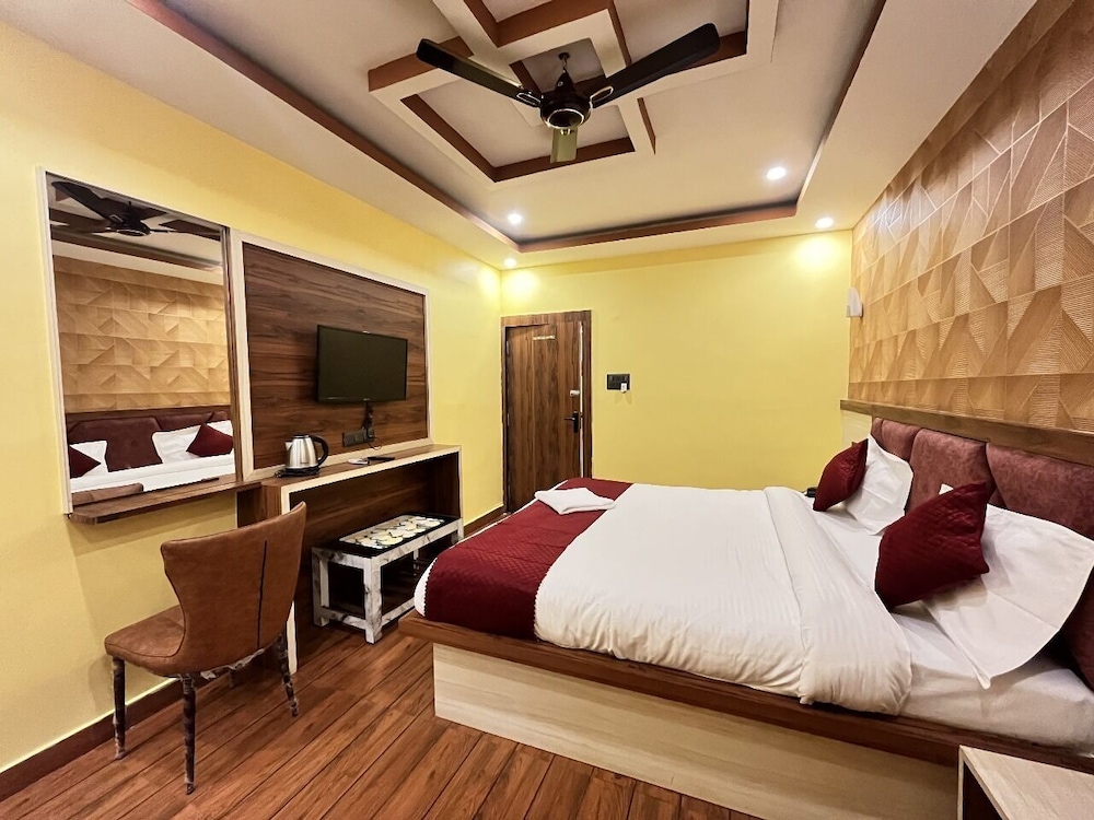 hotel shree mani residency