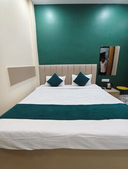 shree sundram residency by clovetree