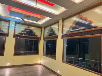 hotel in naimisharanya