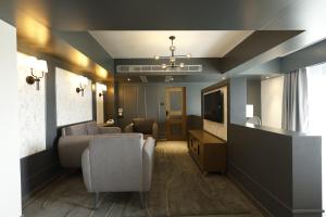 Royal Bishnu,,4 star