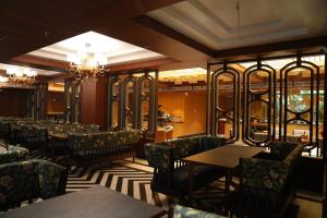 Royal Bishnu,,4 star