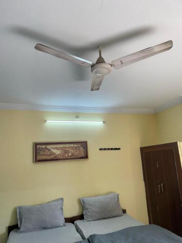 Nandini Guest House,,2 star