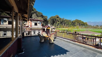 vanhills luxury home stay in jim corbett