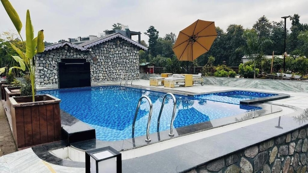 vanhills luxury home stay in jim corbett