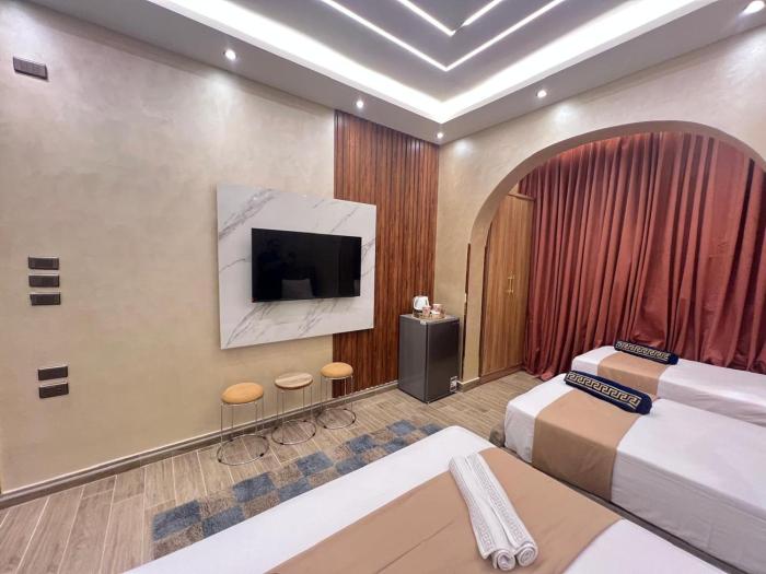 cairo crystal hotel