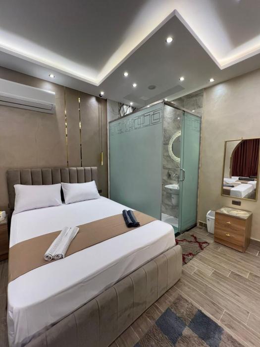 cairo crystal hotel