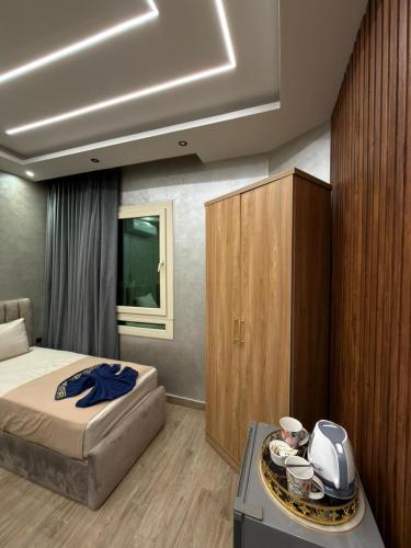 cairo crystal hotel