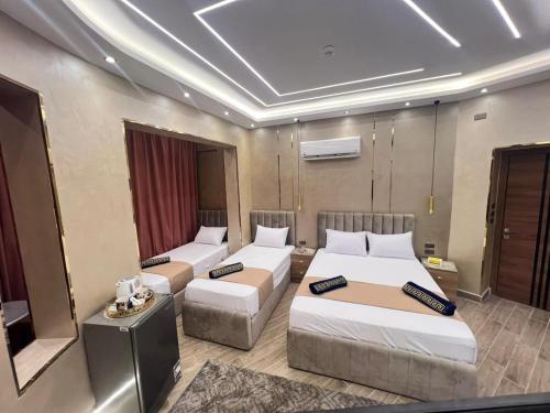 cairo crystal hotel