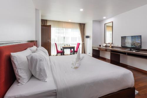 the kris resort hotel