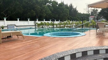 Jowar Hoter & Resort,,3 star