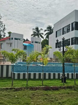 jowar hoter and resort