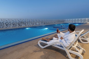 dancenter jeddah near king fahds
