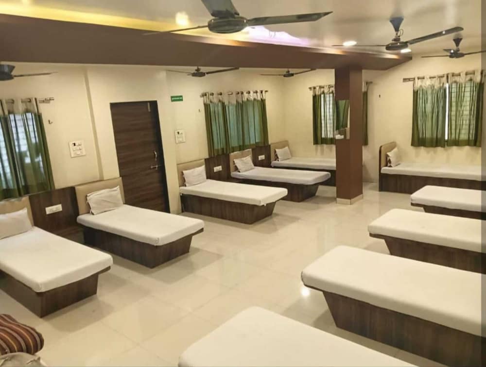 pushkaraj lodging
