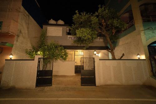 Eden Garden By Jolly Homes,,2 star