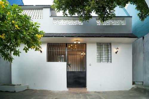 Eden Garden By Jolly Homes,,2 star