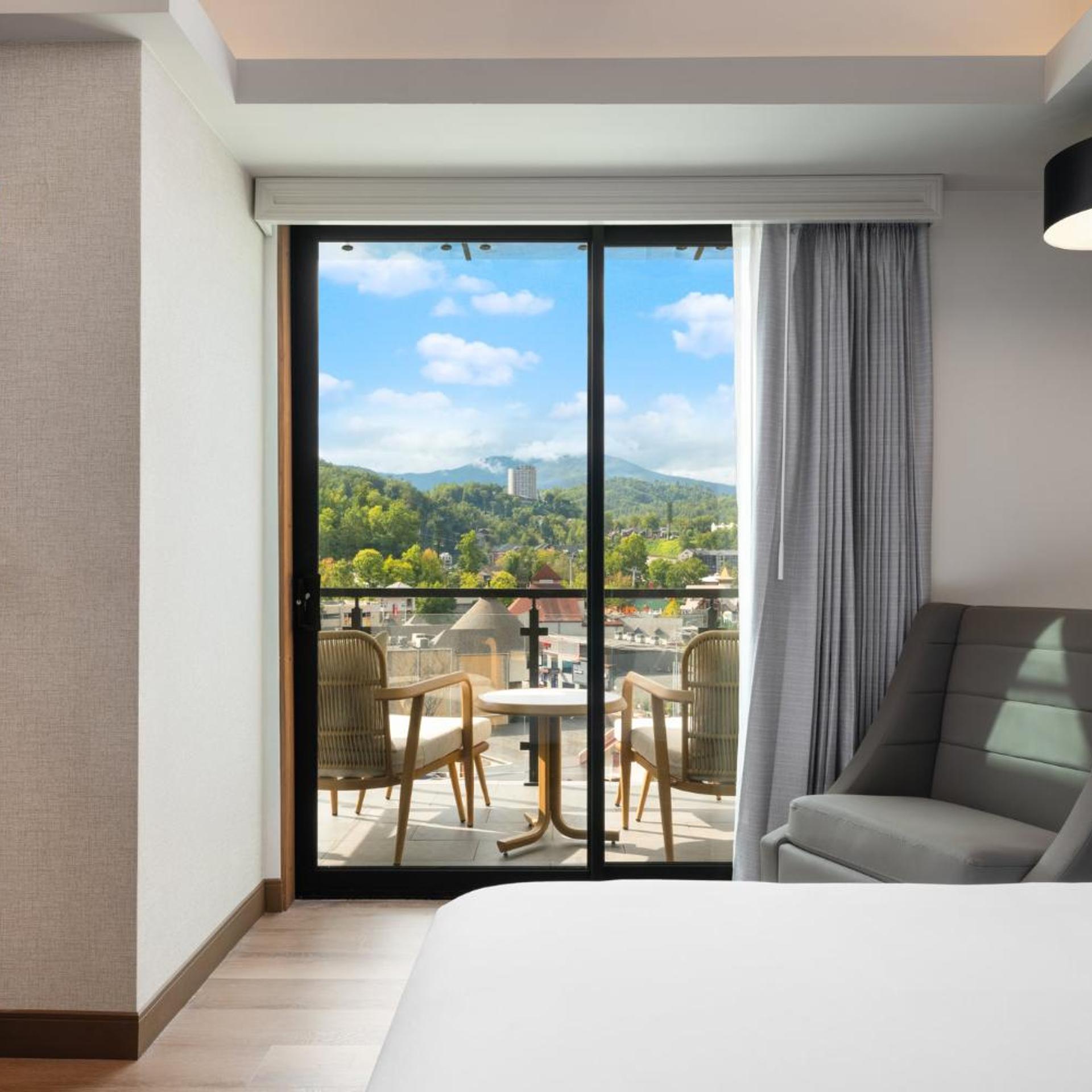 hotel indigo gatlinburg downtown by ihg