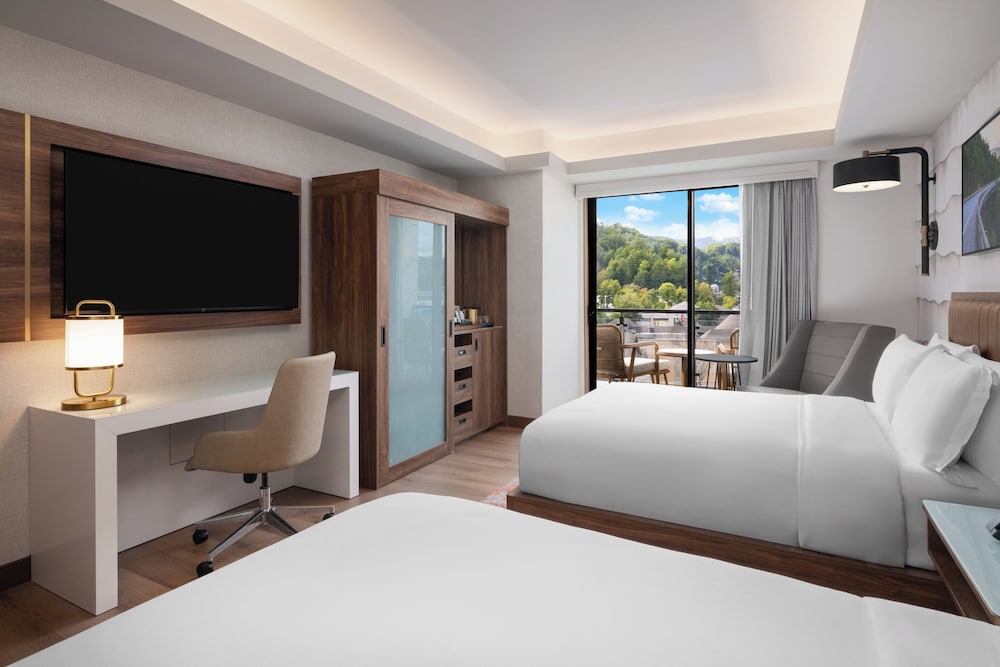 hotel indigo gatlinburg downtown by ihg
