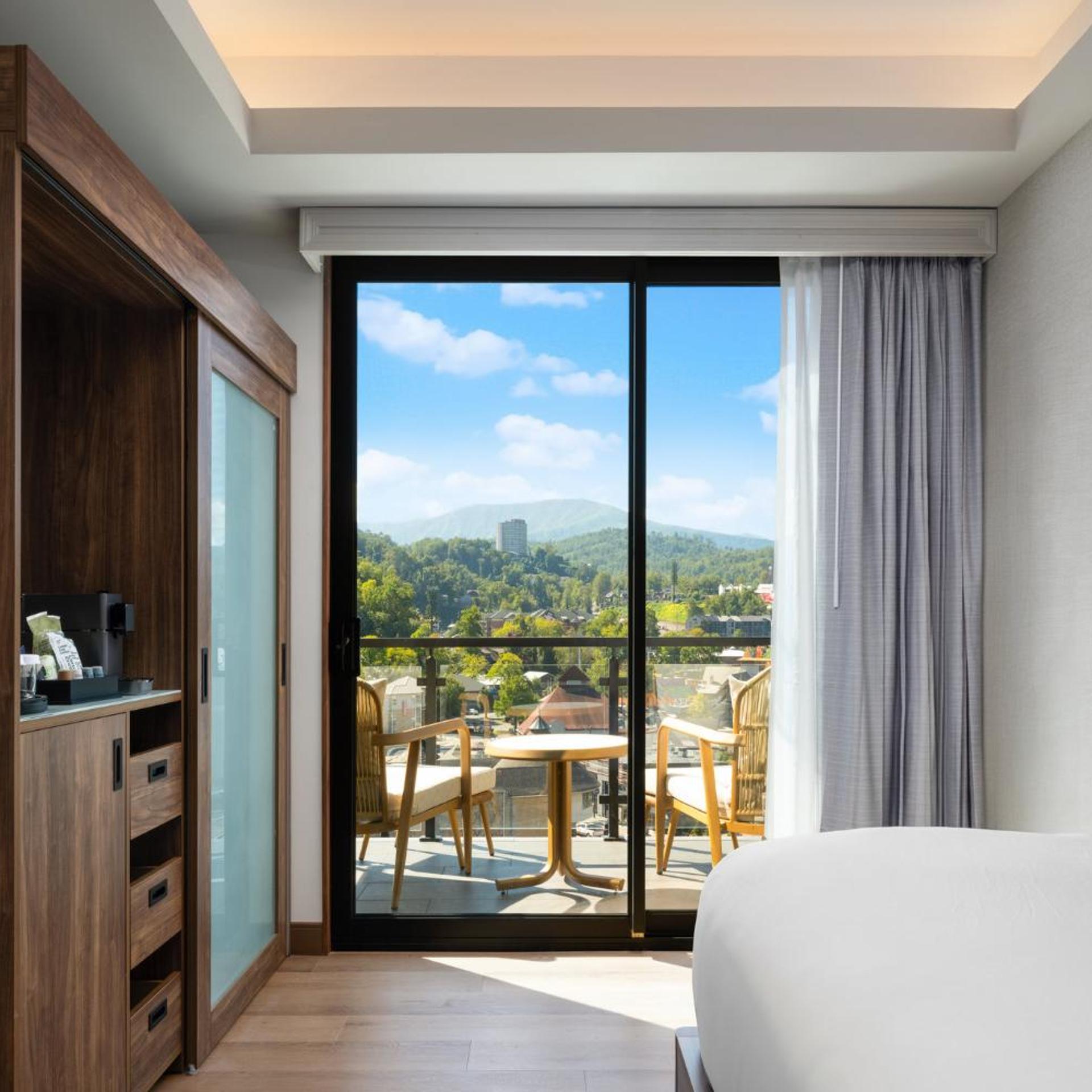 hotel indigo gatlinburg downtown by ihg