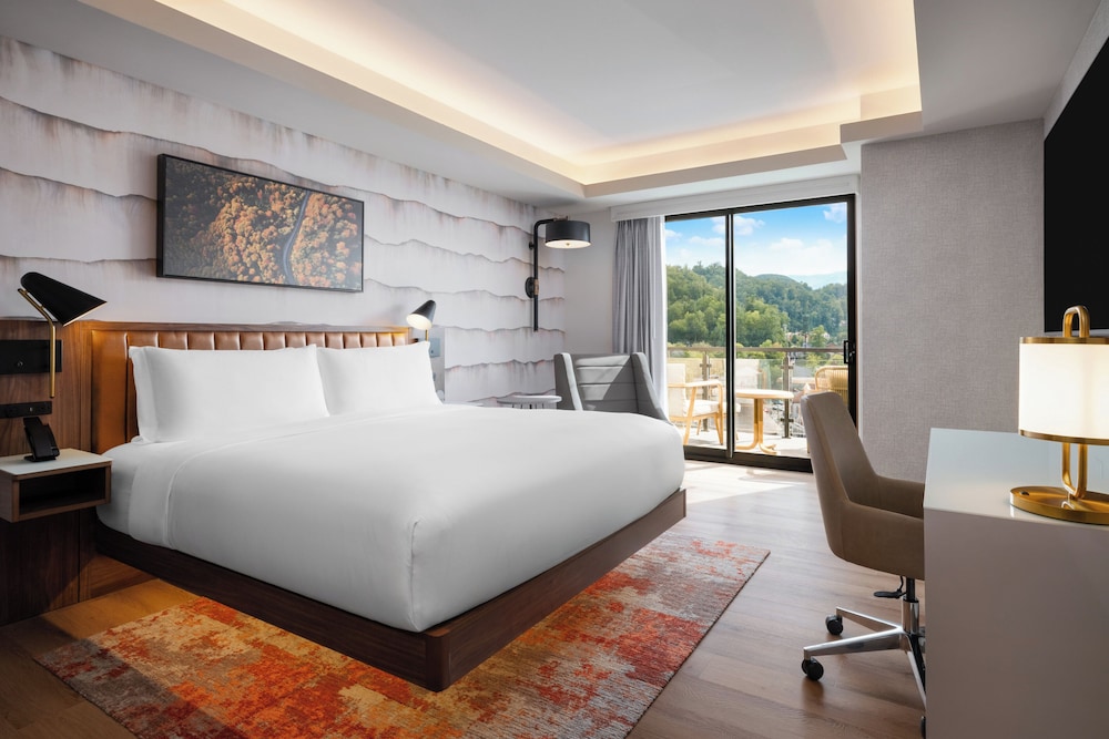hotel indigo gatlinburg downtown by ihg