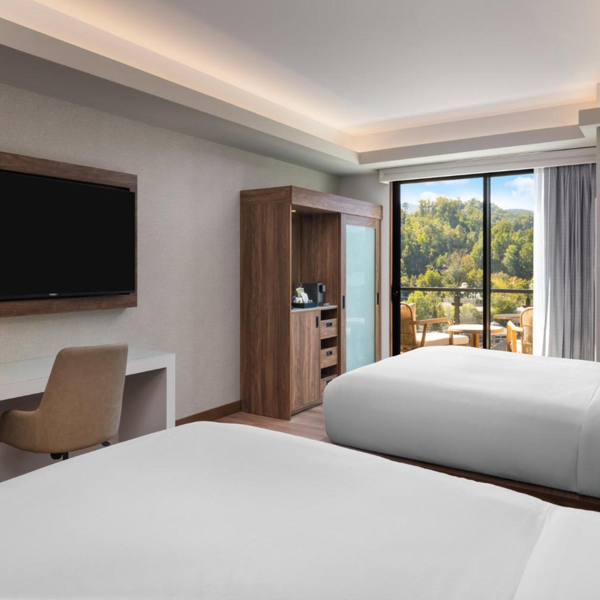 hotel indigo gatlinburg downtown by ihg