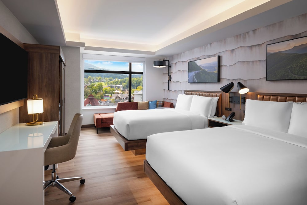 hotel indigo gatlinburg downtown by ihg