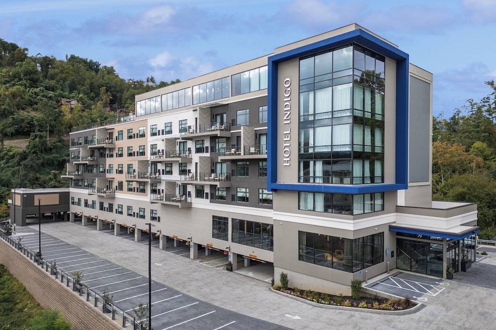 hotel indigo gatlinburg downtown by ihg