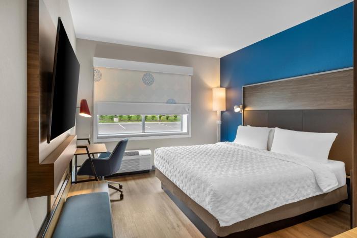 tru by hilton middleburg heights cleveland airport