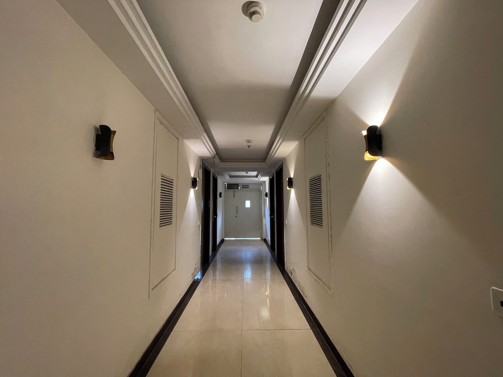 majesta stays pitampura