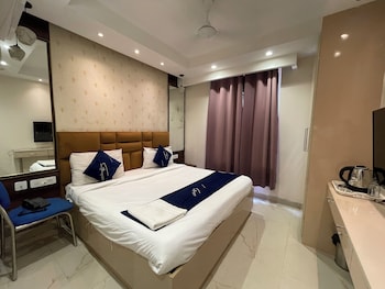 majesta stays pitampura