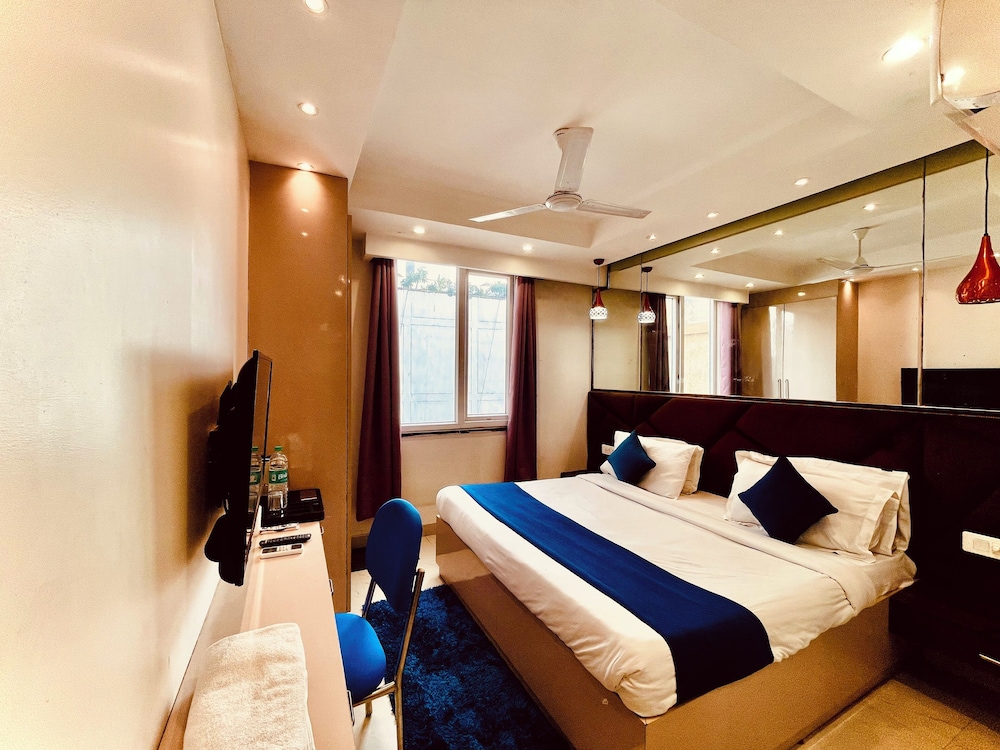 majesta stays pitampura