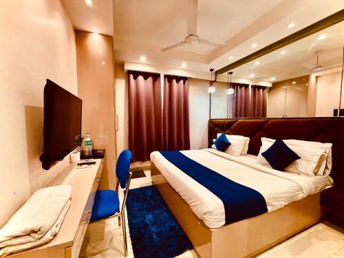 Majesta Stays Pitampura,,2 star