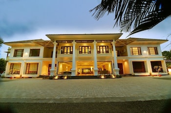 zodiac heritage hotel