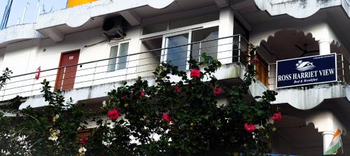 Ross Harriet View,,3 star