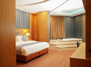 dancenter dreams saqr aljazeera aviation